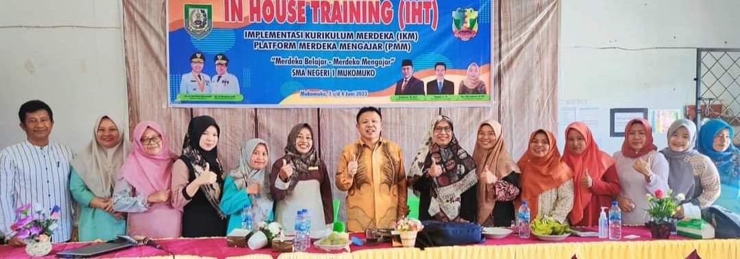 foto bersama IHT IKM